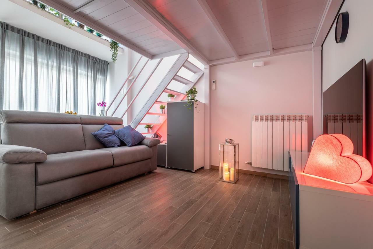 Milky House Milan Apartment ภายนอก รูปภาพ