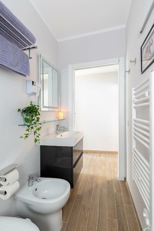 Milky House Milan Apartment ภายนอก รูปภาพ